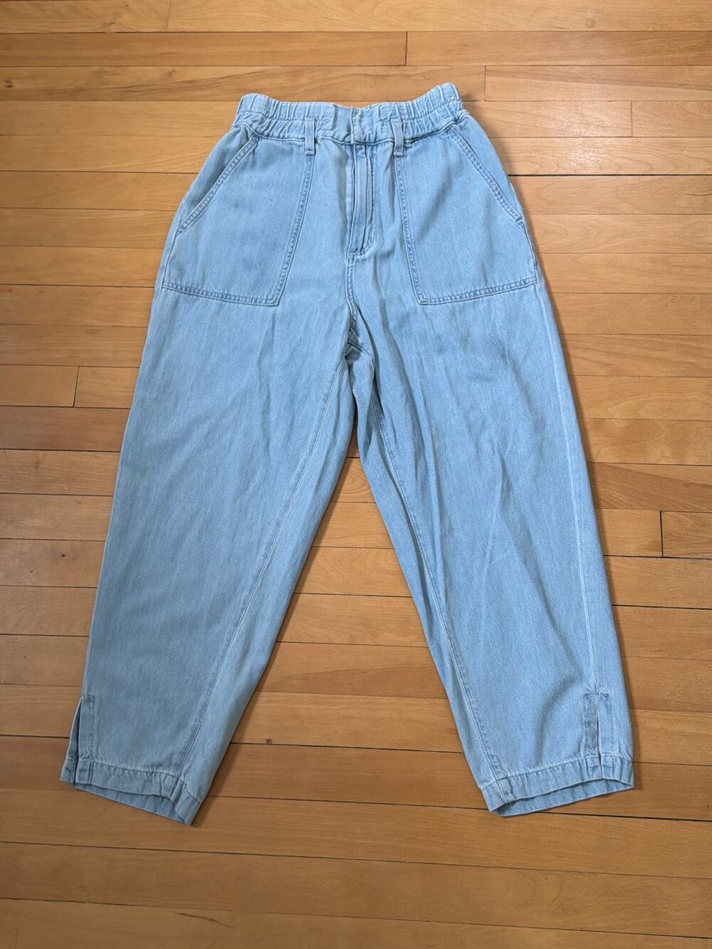 Adriano Goldschmied Size 28 Stretch Waist Light Wash Draped Barrel Leg Pants